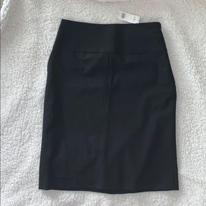 Banana Republic pencil skirt size 6